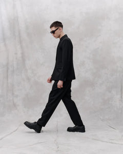 SMOKE BLACK