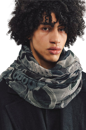 SQUARE SCARF FLORAL GREY