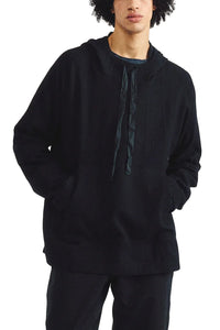 HIGA HOOD BLACK